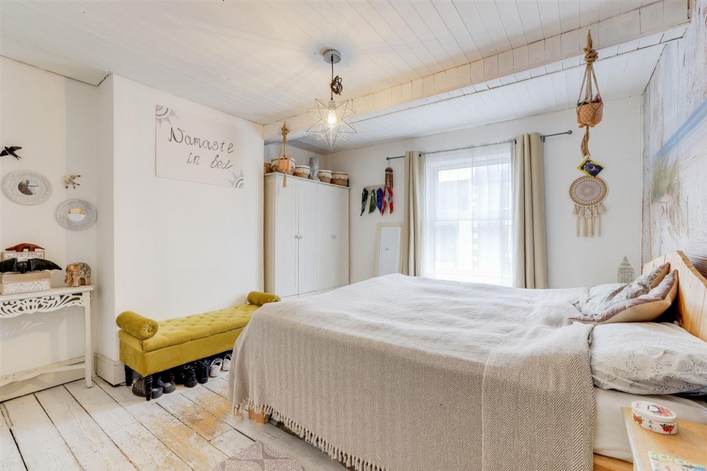 Watnall Road, Hucknall, NG15