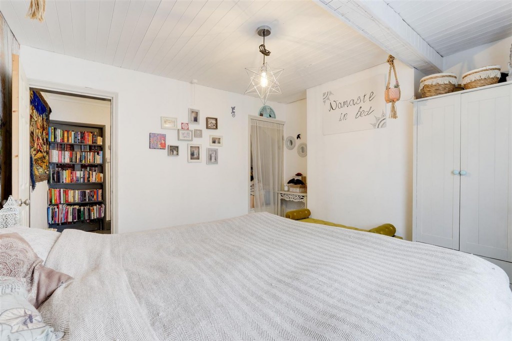 Watnall Road, Hucknall, NG15