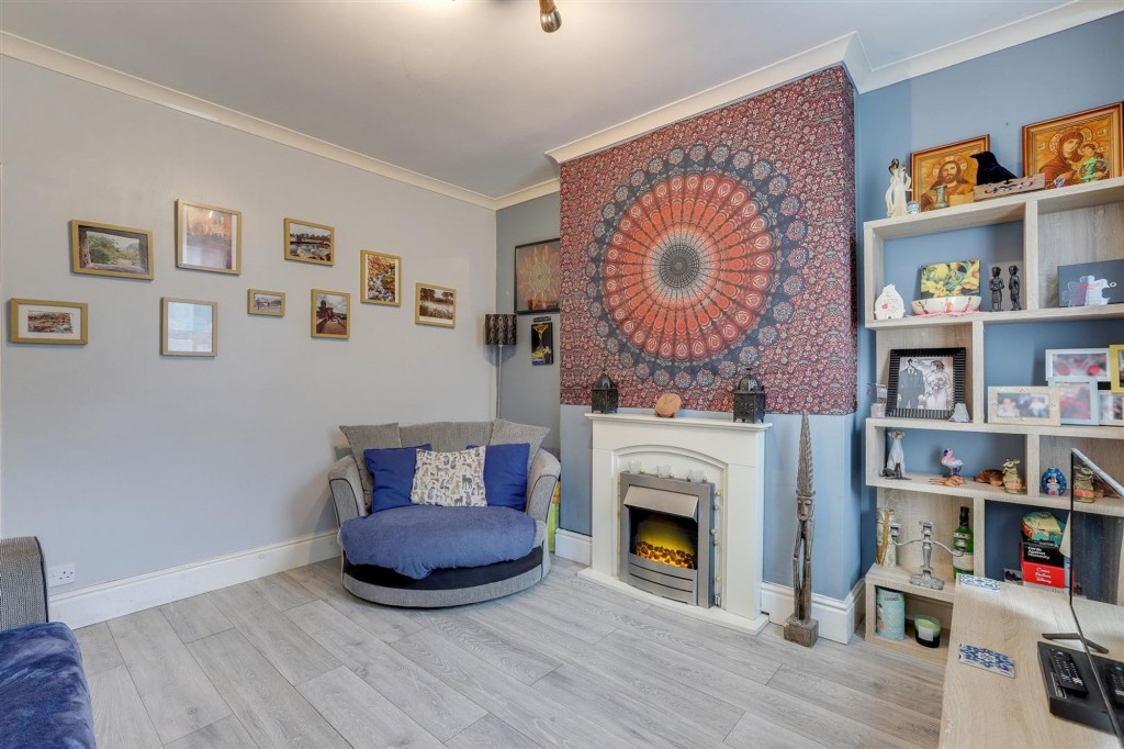 Watnall Road, Hucknall, NG15