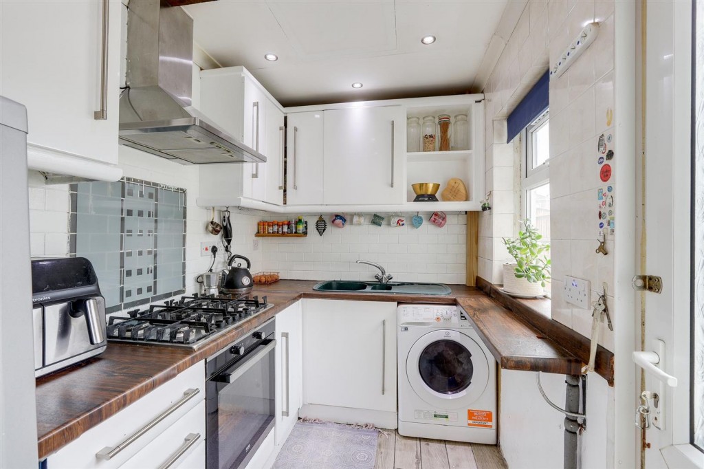 Watnall Road, Hucknall, NG15