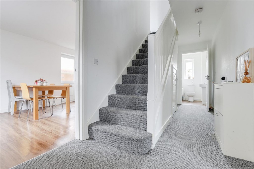 Kimbolton Way, Boulton Moor, DE24