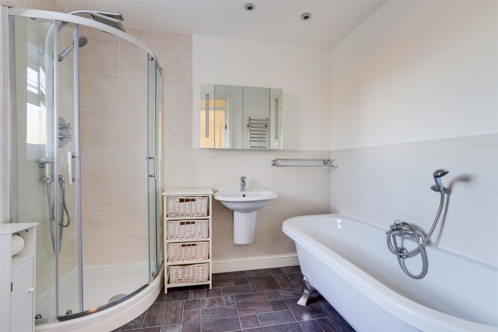 Stoney Houghton Gardens, Nottingham, NG6