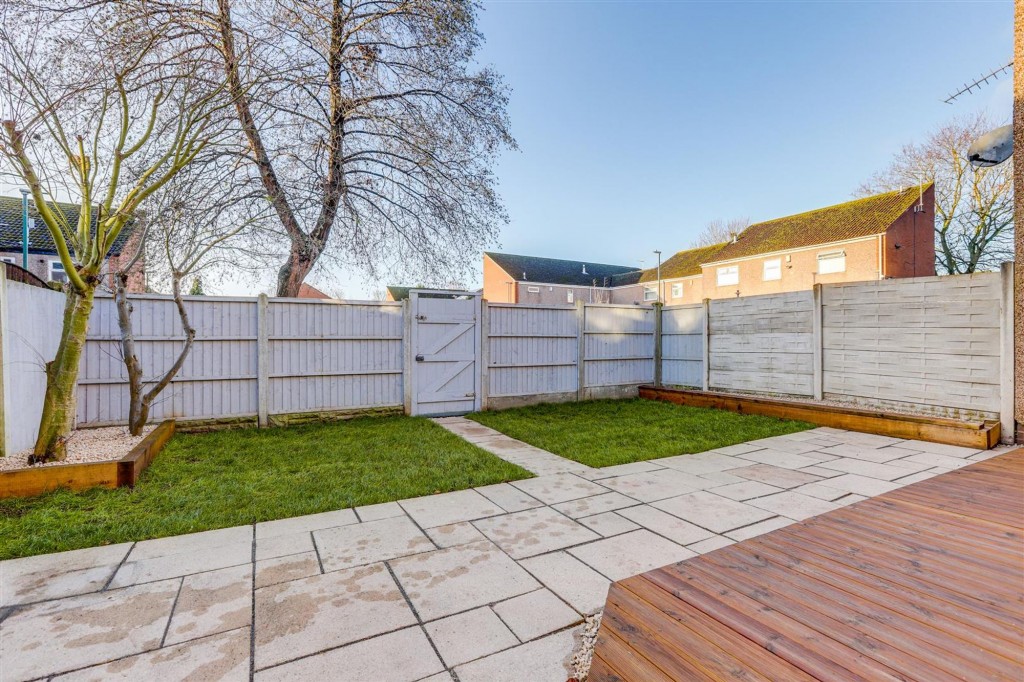 Stoney Houghton Gardens, Nottingham, NG6