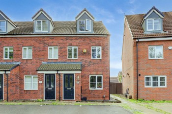 Lightning Grove, Hucknall, NG15