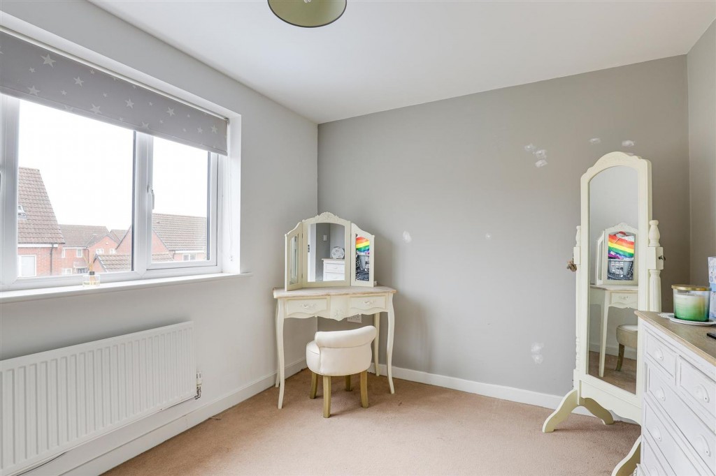 Lightning Grove, Hucknall, NG15