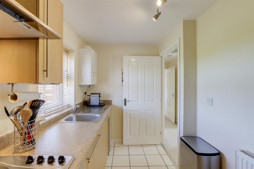 Red Kite Close, Hucknall, NG15