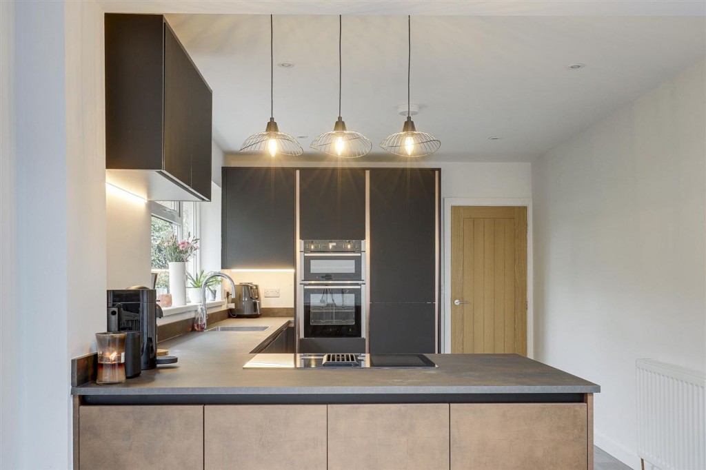 Yew Close, Nottingham, NG5