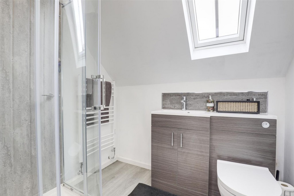 Yew Close, Nottingham, NG5