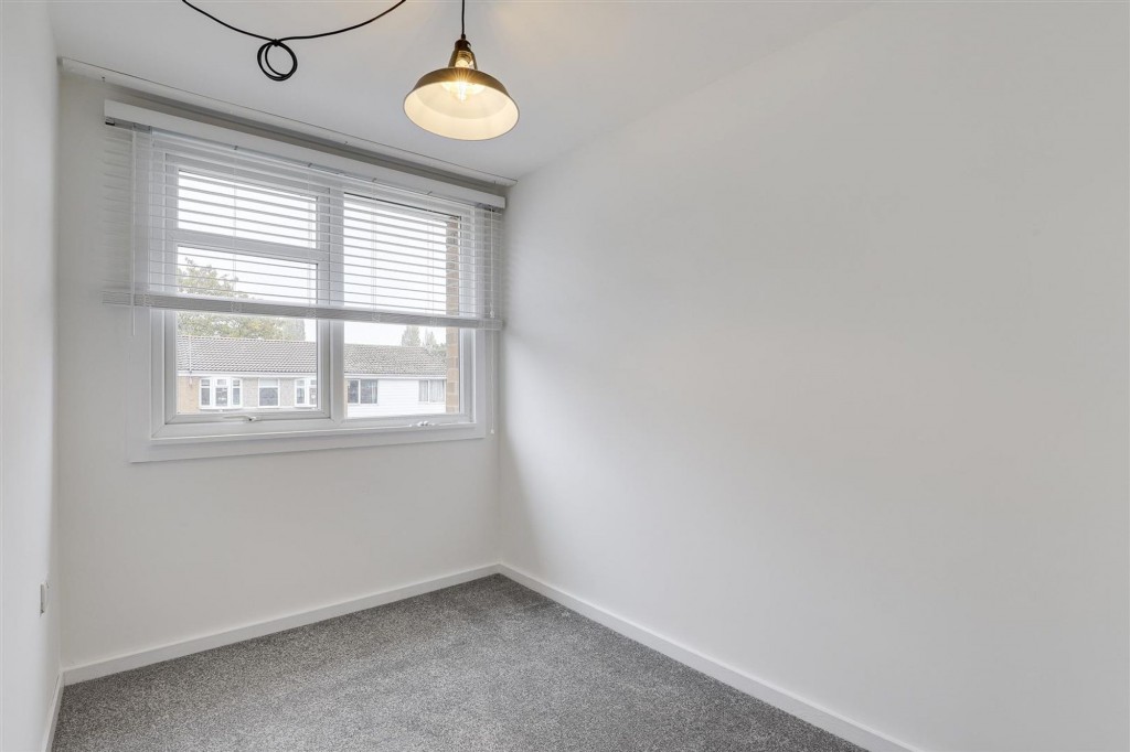 Glenlivet Gardens, Nottingham, NG11