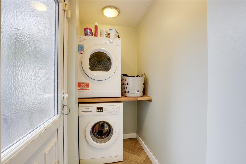 Glenlivet Gardens, Nottingham, NG11