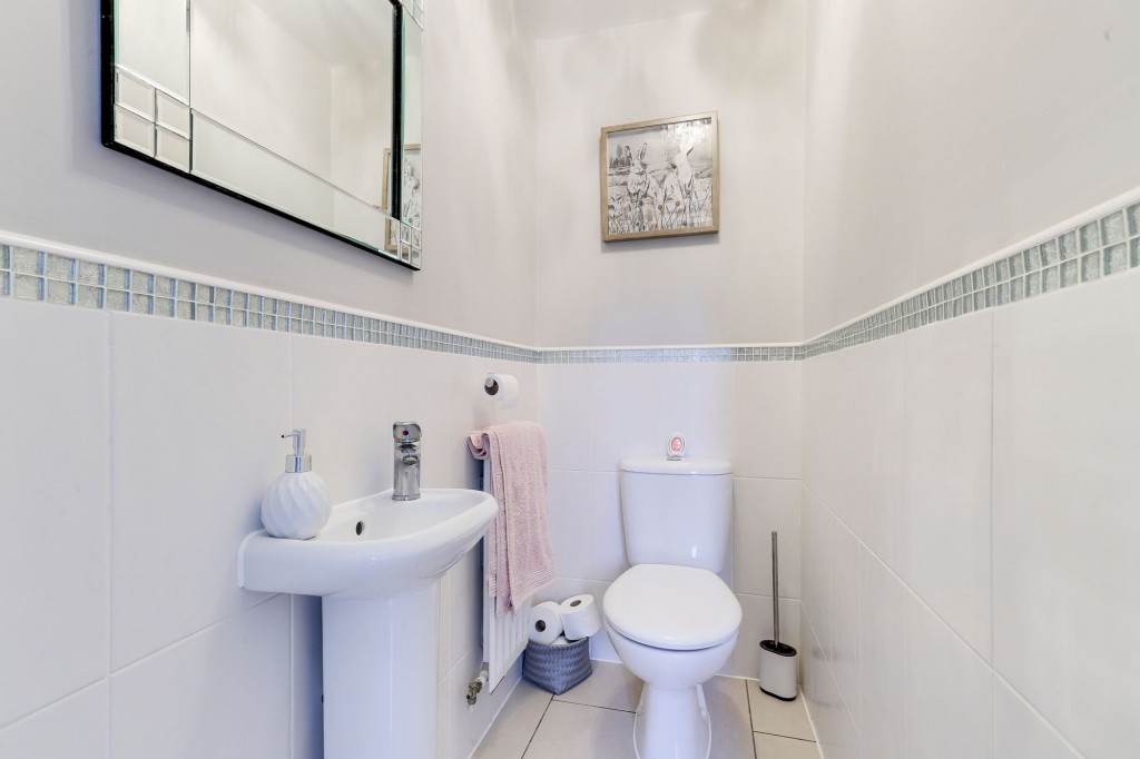 Pegswood Drive, Arnold, NG5