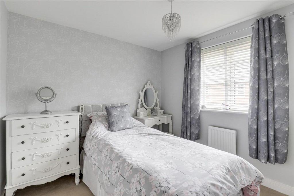 Pegswood Drive, Arnold, NG5