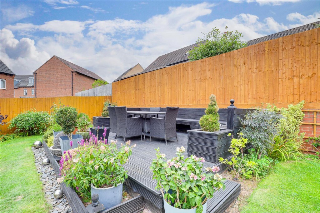 Pegswood Drive, Arnold, NG5