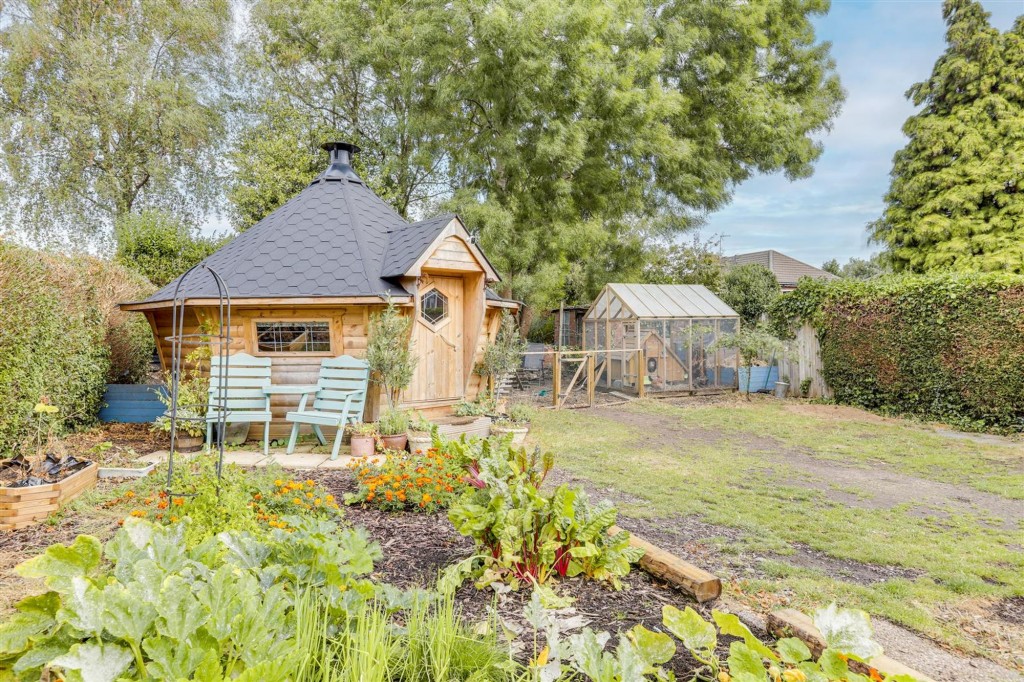 Forest Road, Kirkby-In-Ashfield, NG17