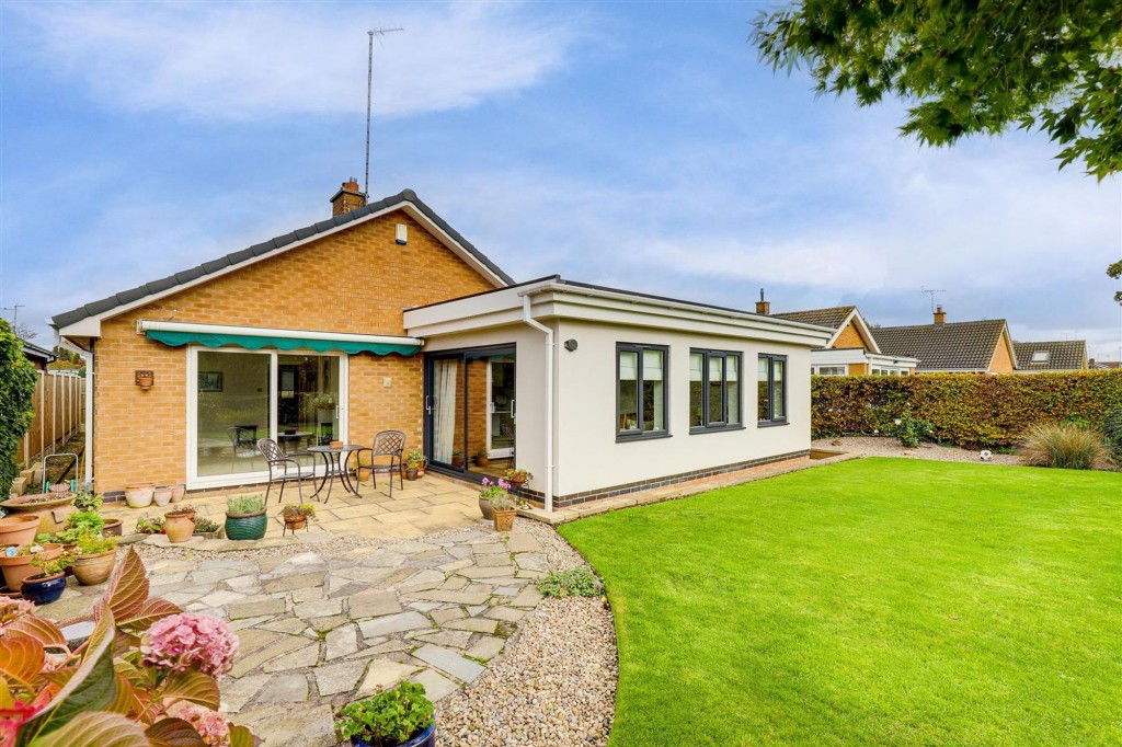 Pinfold Crescent, Woodborough, NG14