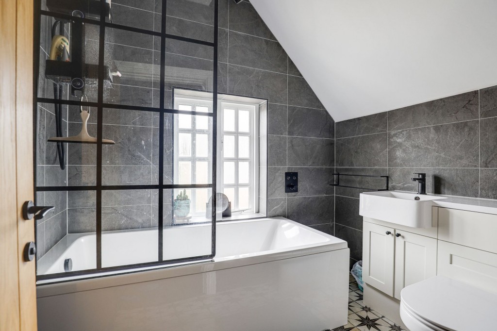 Bingham, Nottingham, NG13