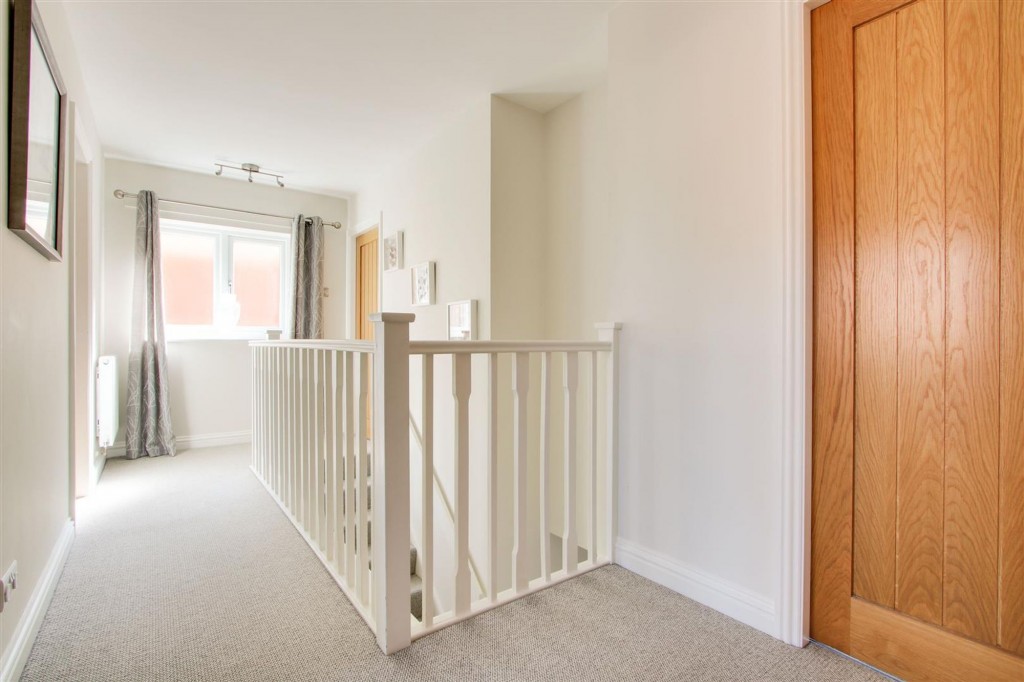 Waterside Close, Gamston, NG2