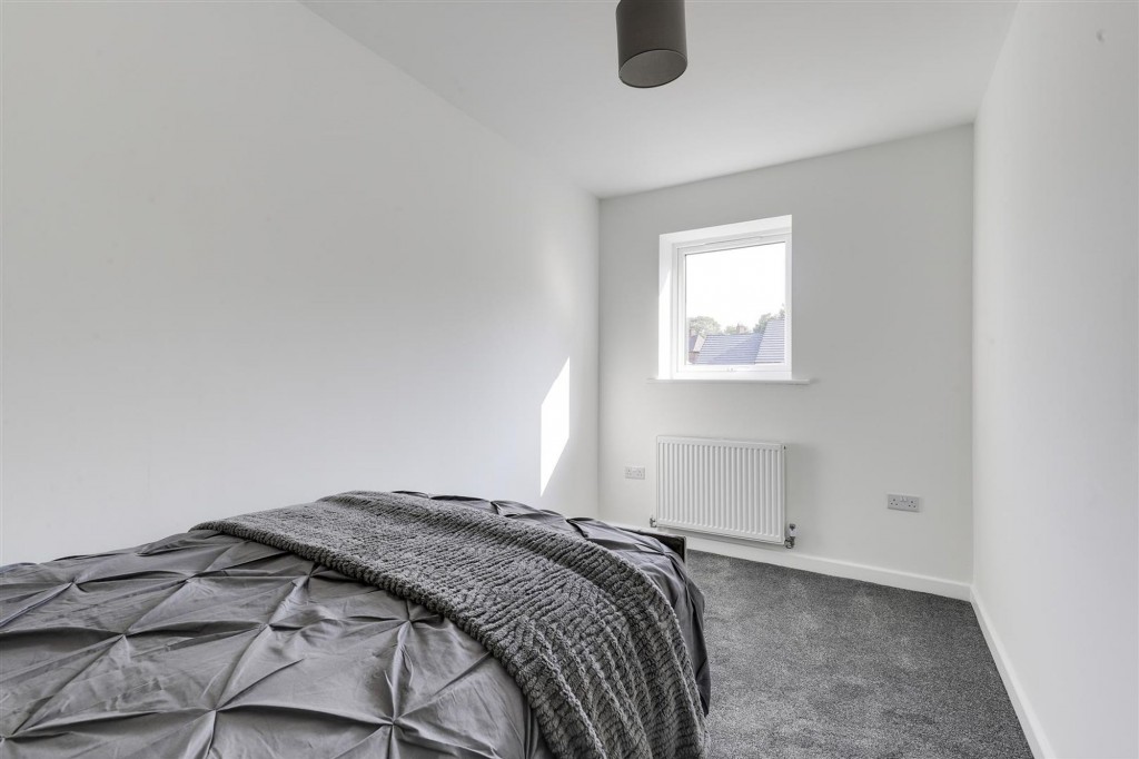 Broadleaf Drive, Bakersfield, NG3