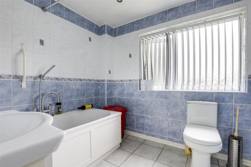 Chediston Vale, Nottingham, NG5