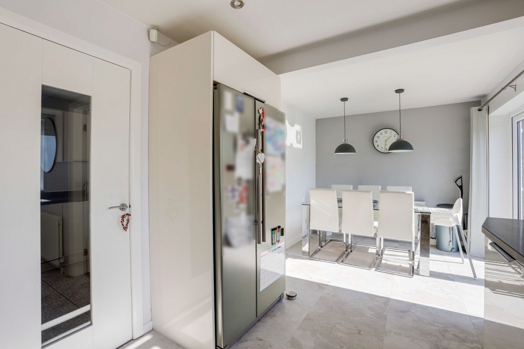 Lodge Close, Redhill, NG5