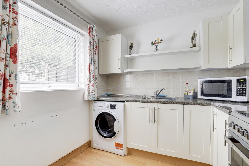 Brookdale Court, Nottingham, NG5