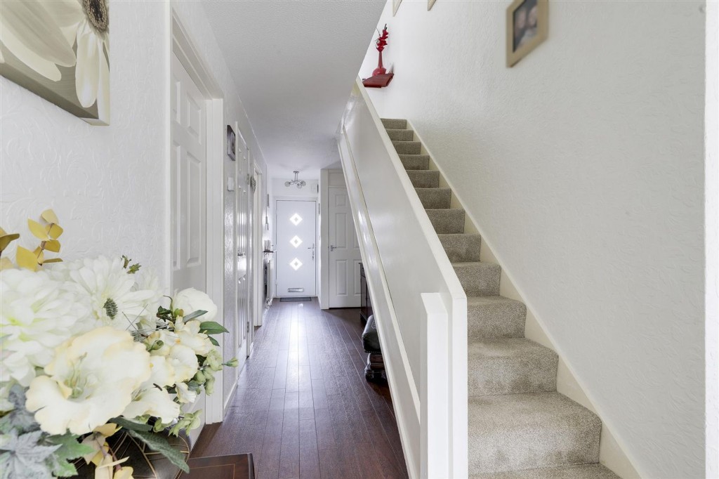 Tunstall Drive, Nottingham, NG5
