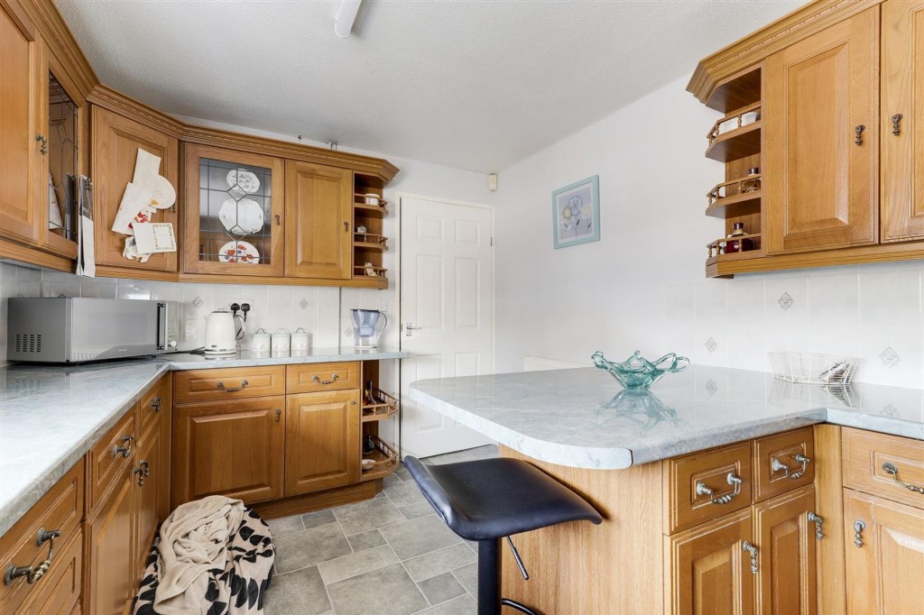 Tunstall Drive, Nottingham, NG5