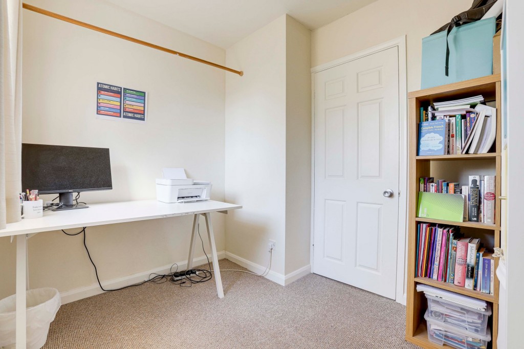 Hollinwell Court, Edwalton, NG12