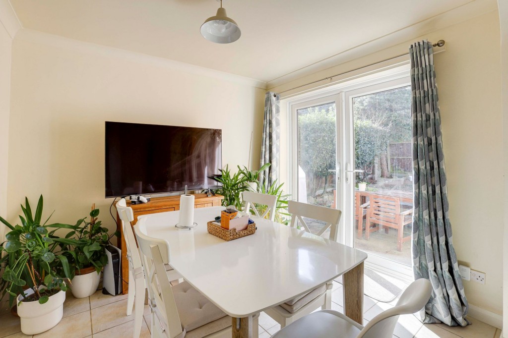 Hollinwell Court, Edwalton, NG12