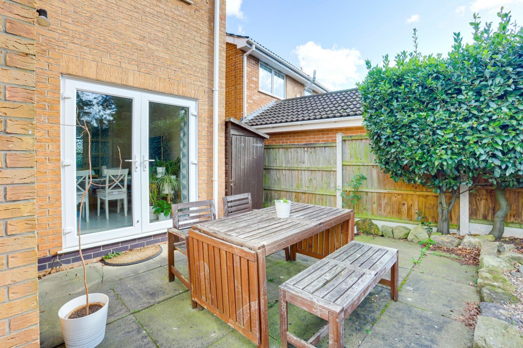 Hollinwell Court, Edwalton, NG12