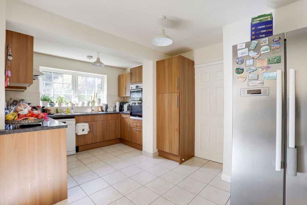 Hollinwell Court, Edwalton, NG12