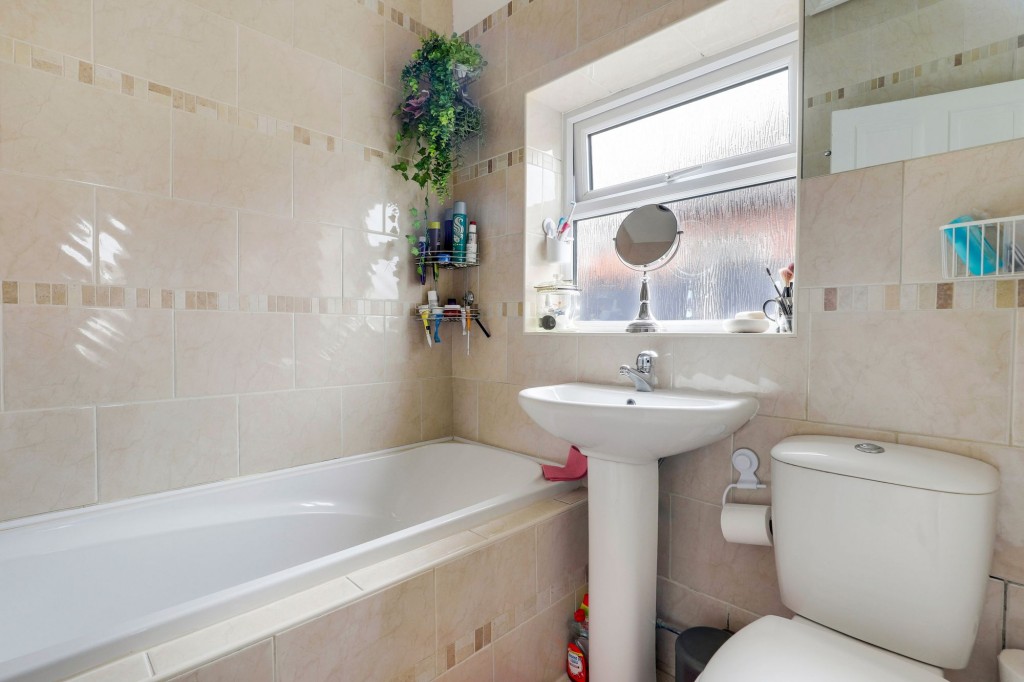 Collier Lane, Ockbrook, DE72