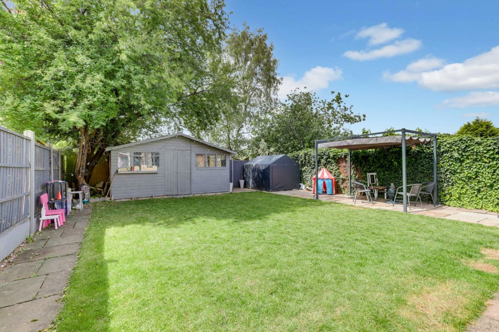Greythorn Drive, West Bridgford, NG2
