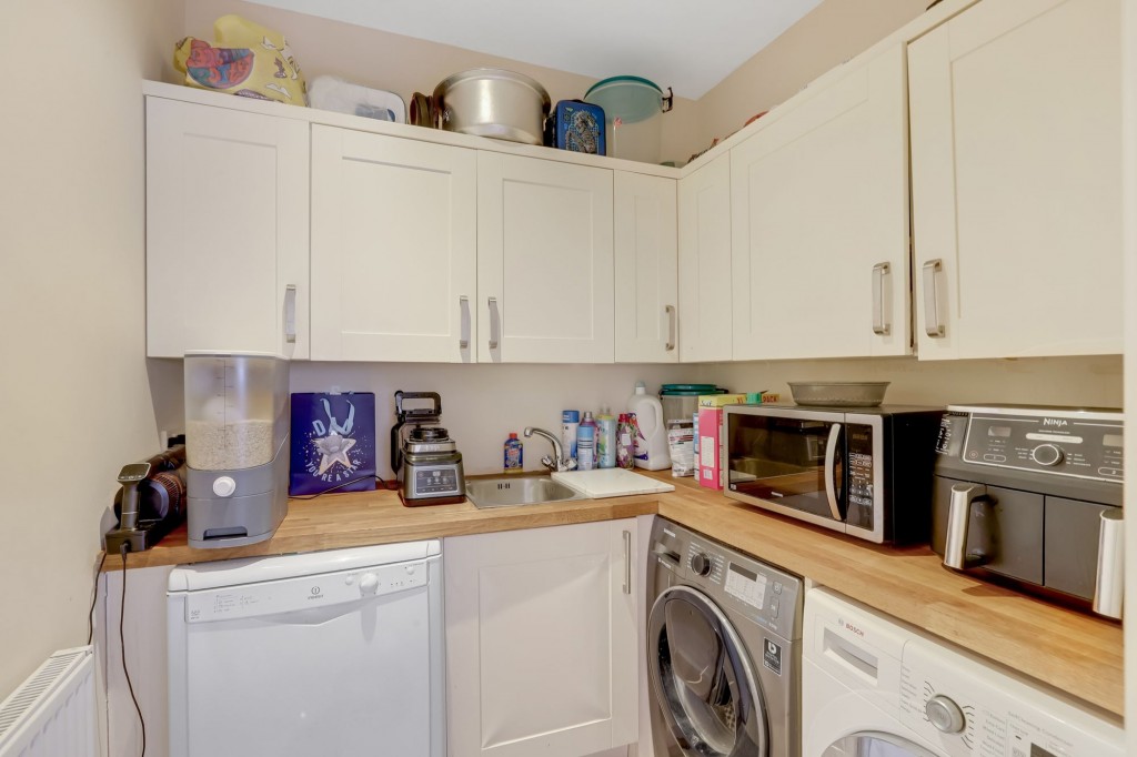 Greythorn Drive, West Bridgford, NG2