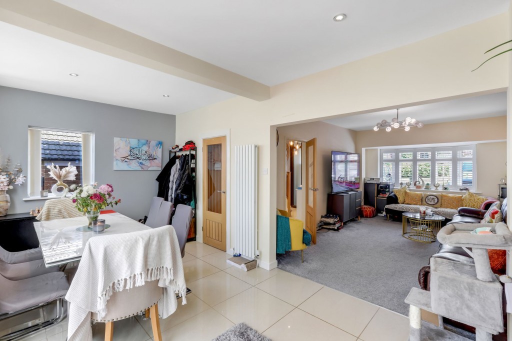 Greythorn Drive, West Bridgford, NG2