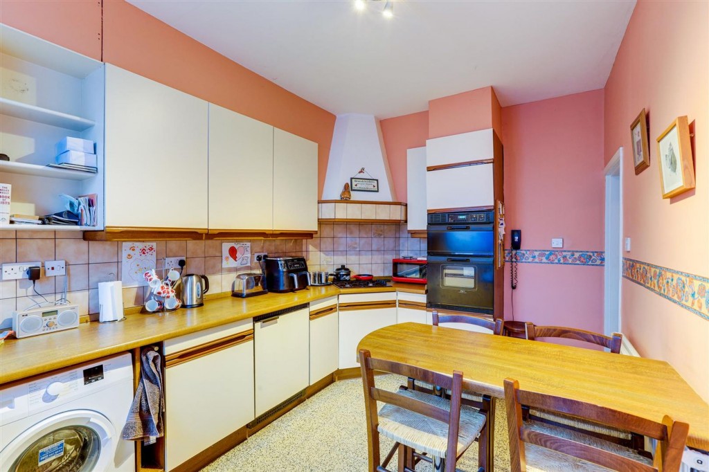 Derbyshire Lane, Hucknall, NG15