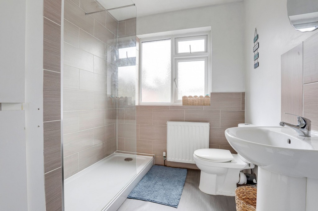 Town Street, Bramcote, NG9