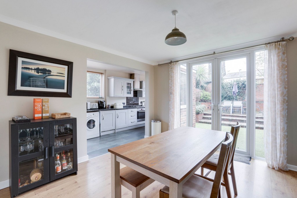 Town Street, Bramcote, NG9