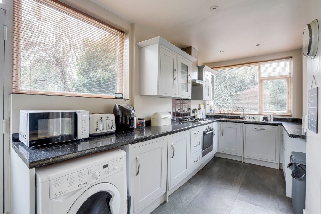 Town Street, Bramcote, NG9