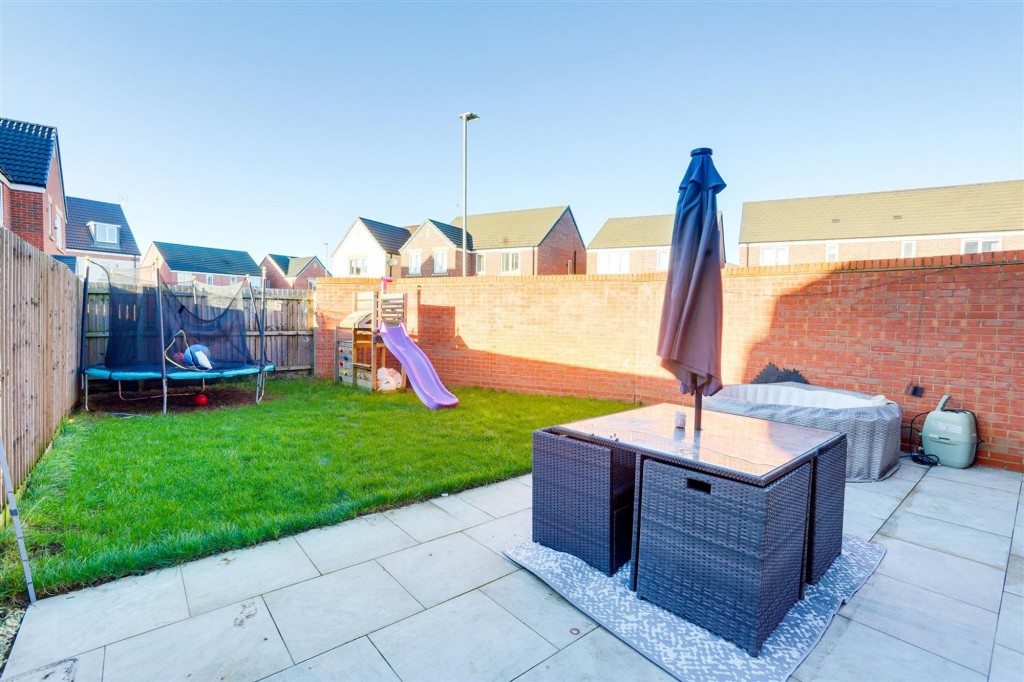 Kingfisher Road, Burton Joyce, NG14