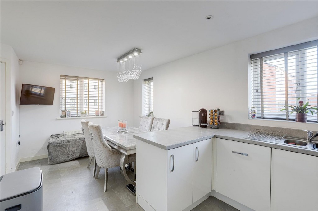 Kingfisher Road, Burton Joyce, NG14