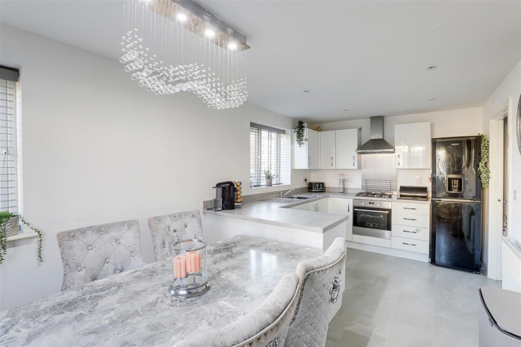 Kingfisher Road, Burton Joyce, NG14