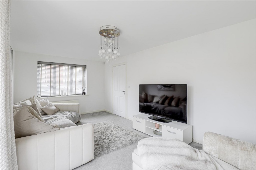 Kingfisher Road, Burton Joyce, NG14