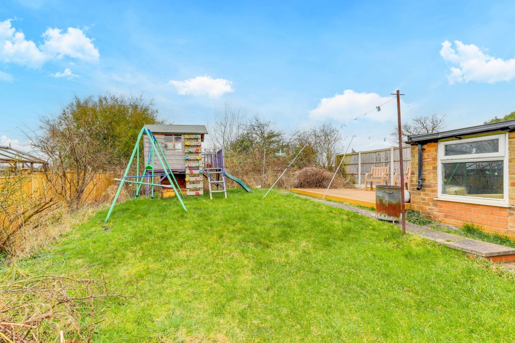 Baker Avenue, Arnold, NG5