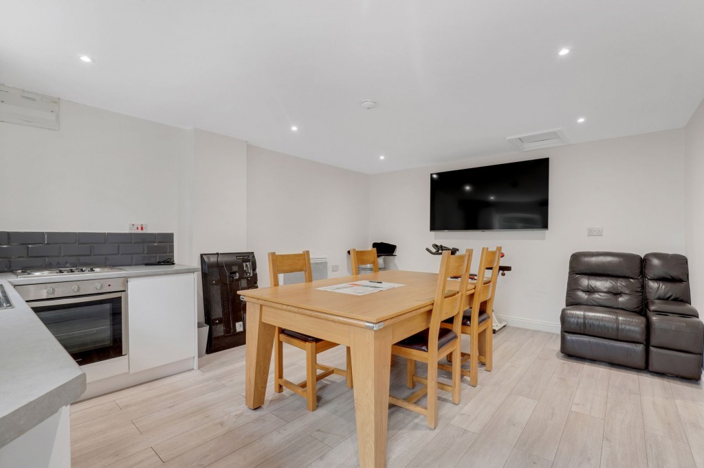Edwards Lane, Nottingham, NG5