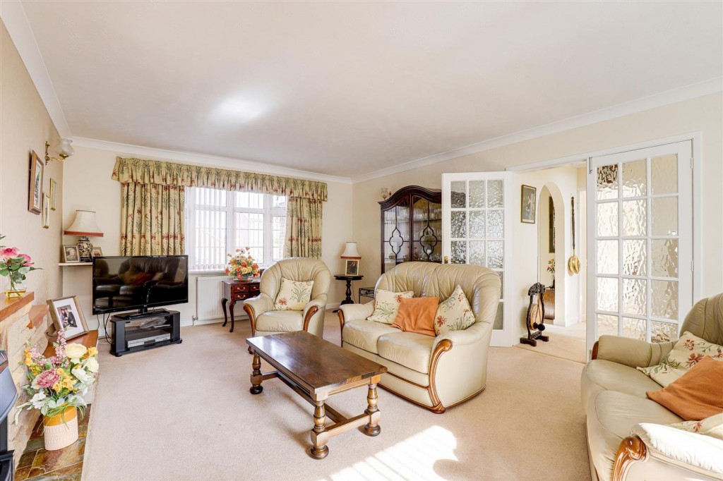 Plains Farm Close, Nottingham, NG3