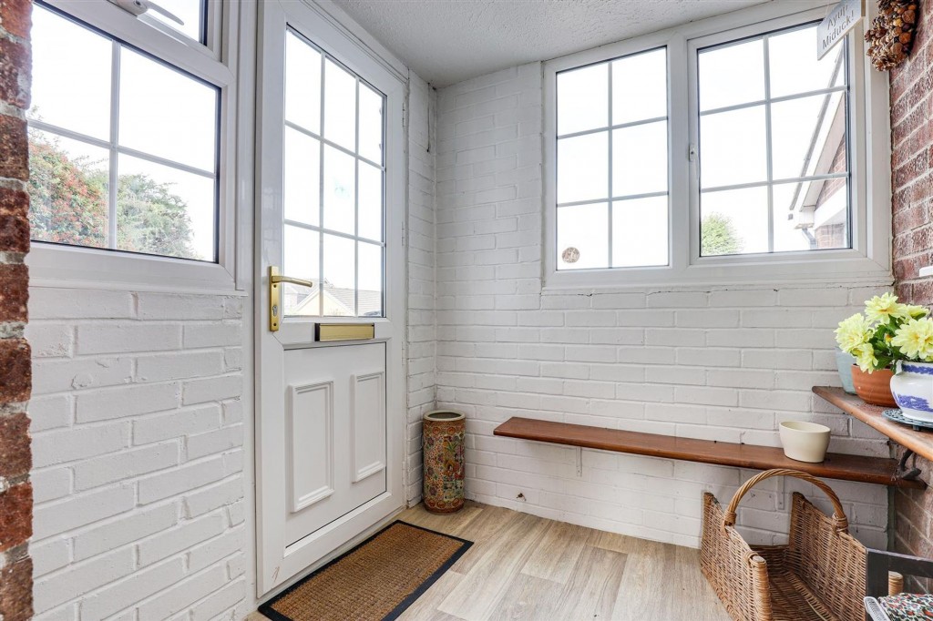 Plains Farm Close, Nottingham, NG3