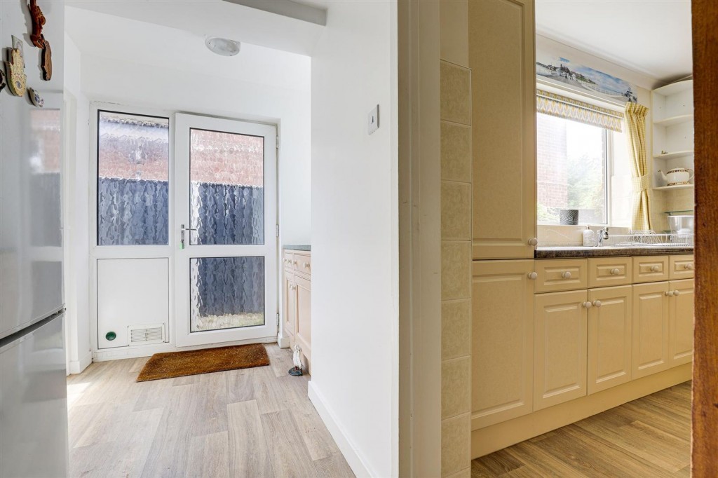 Plains Farm Close, Nottingham, NG3