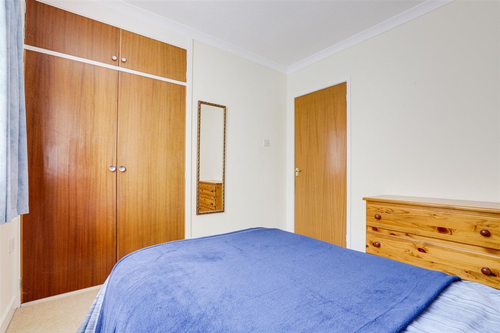 Plains Farm Close, Nottingham, NG3