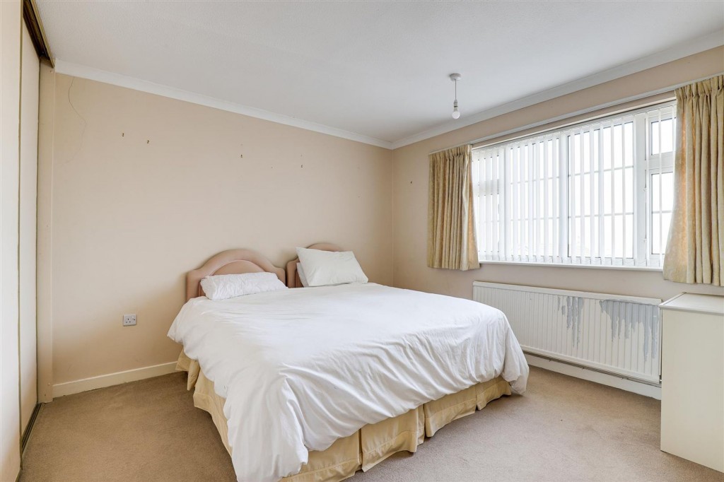 Plains Farm Close, Nottingham, NG3
